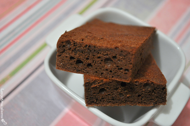 Gâteau au chocolat et à la purée d'amandes grillées